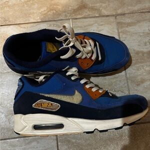 Nike Air Max Blue and Gold man Sneakers